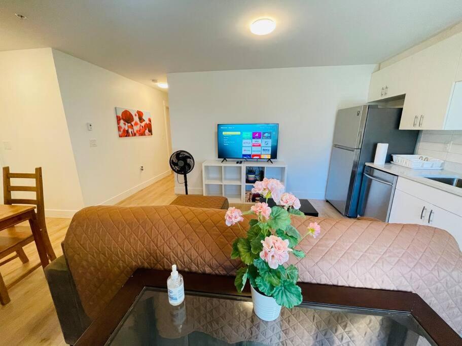 New 2Br Garden Suite,2Bath,Ac,Ev,Parkin,Wifi,Netfl Port Coquitlam Esterno foto