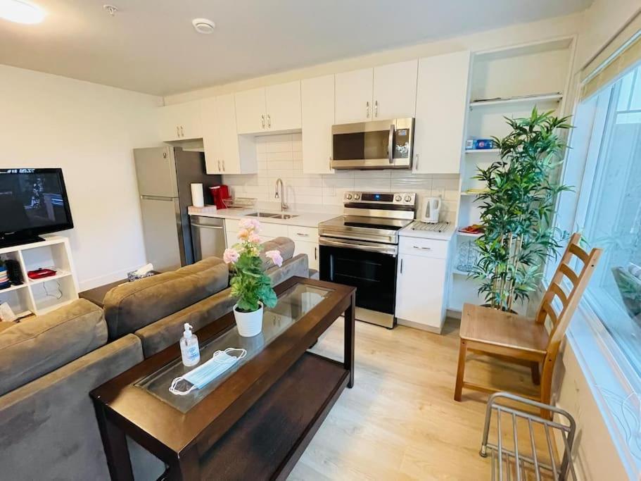 New 2Br Garden Suite,2Bath,Ac,Ev,Parkin,Wifi,Netfl Port Coquitlam Esterno foto